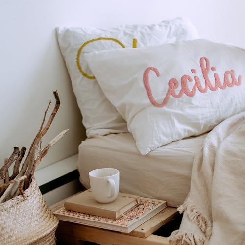 Personalized Embroidered Name Lumbar Pillow，Custom Monogram Throw Accent Handmade Pillows Cover，Customizable 12x20 Decorative Couch Bed Room Pillow Case Gifts for Kids Boy Girls